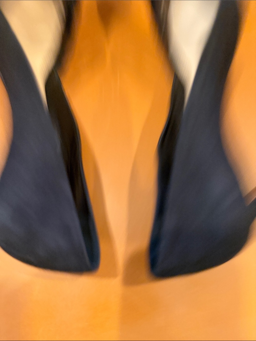 NIB Prada Black Suede Pointed-Toe Cutout Pumps 36.5 - Picture 4 of 7